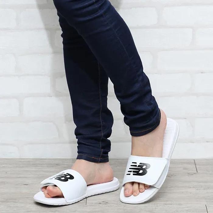 Những mẫu dép New Balance "hot" bạn nên sở hữu ngay