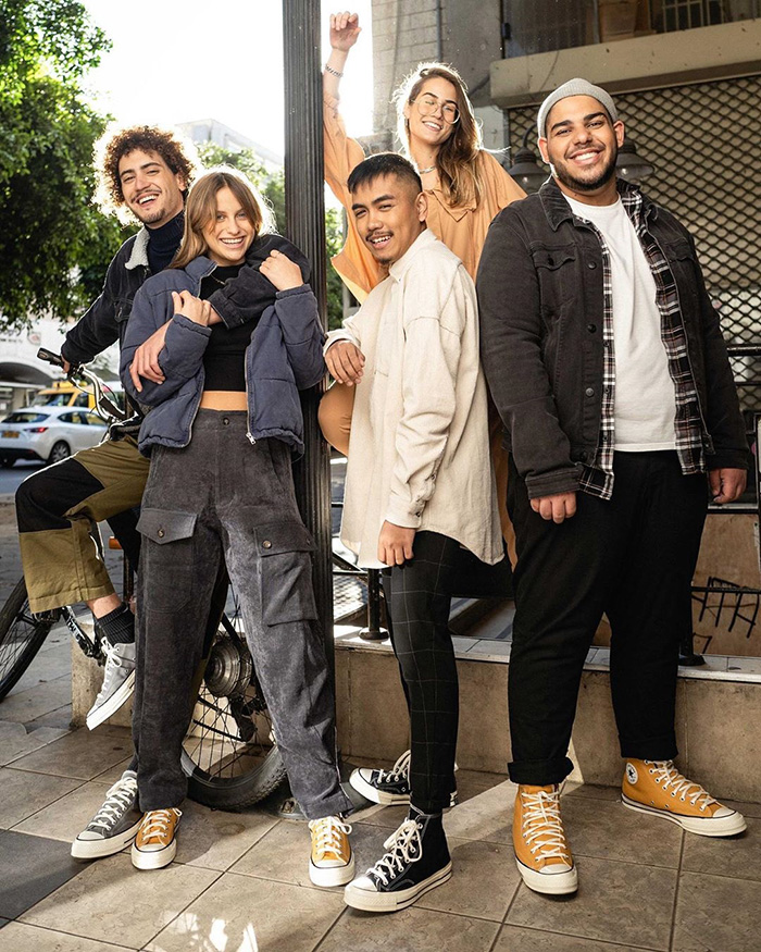 Đón chào tháng 3 bằng những outfit cực chất cùng Converse