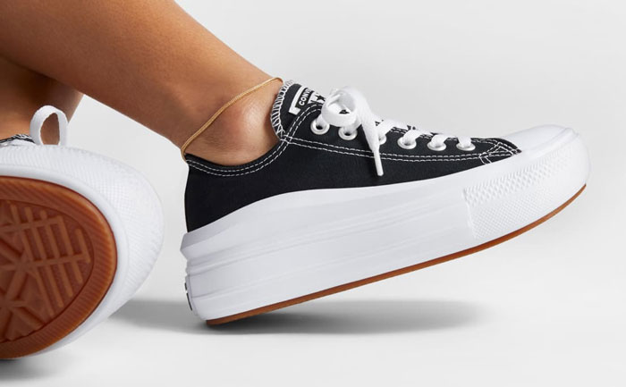 Giày Converse Chuck Taylor All Star Move khác biệt so với Converse Classic?