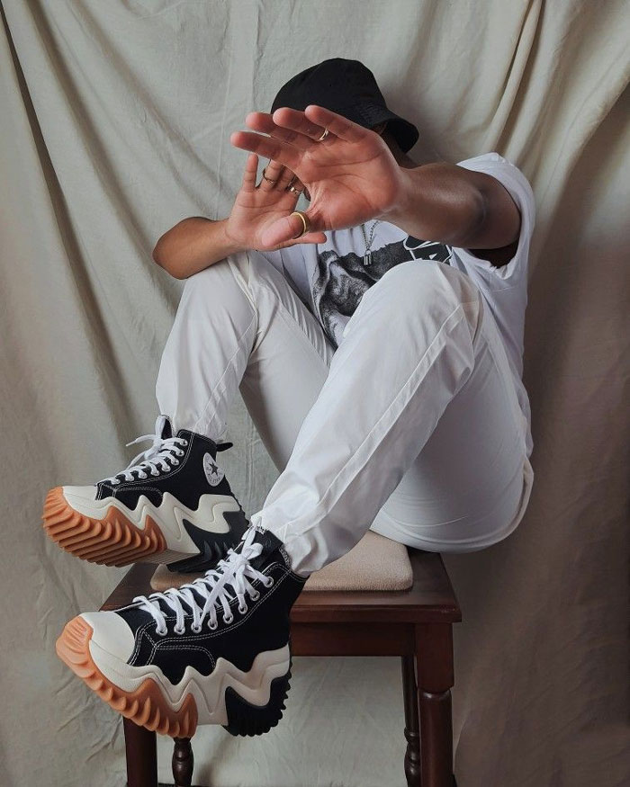 Sải bước tự tin với diện mạo bứt phá của giày Converse Run Star Motion