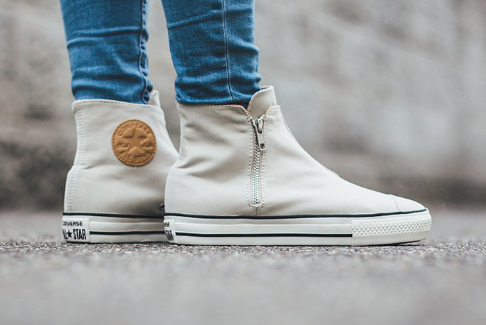 Cuộc “đổ bộ” của những chiếc zipper trên giày Converse cao cổ có khóa