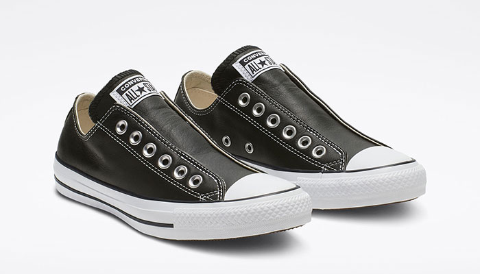 Những đôi giày Converse nữ đen cuốn hút giúp bạn chào đón mùa hè năng động