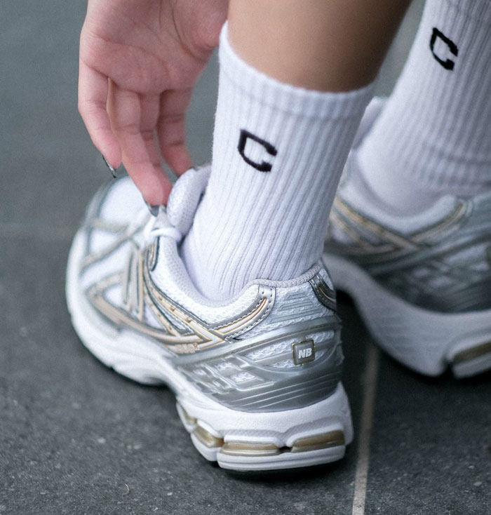 Giày New Balance 1906r – Tái hiện di sản running với diện mạo thời thượng 