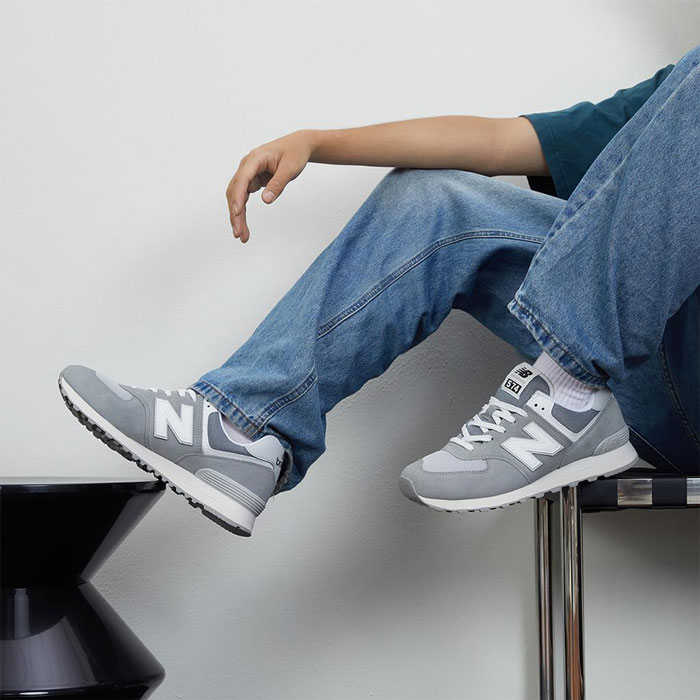 Giày New Balance xám – Gam màu “quốc dân” của làng sneaker