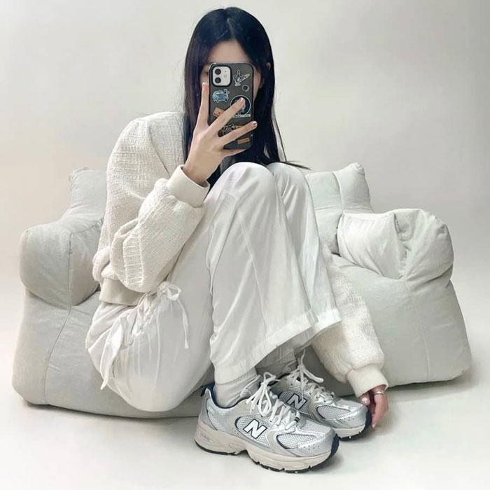 Giày New Balance xám – Gam màu “quốc dân” của làng sneaker