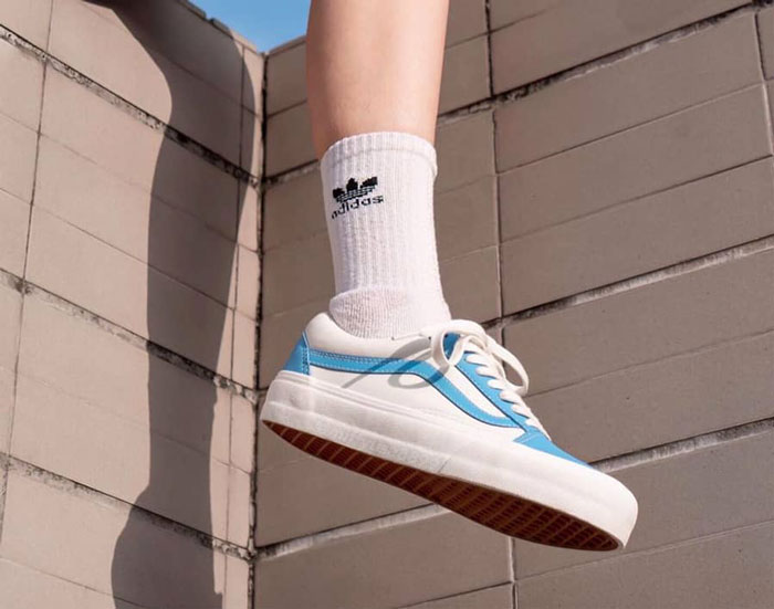 Các mẫu giày Vans Old Skool blue nổi bật những ngày cuối tháng 8/2023