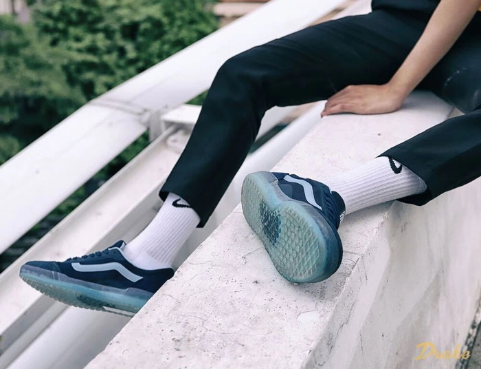 Các mẫu giày Vans Old Skool blue nổi bật những ngày cuối tháng 8/2023
