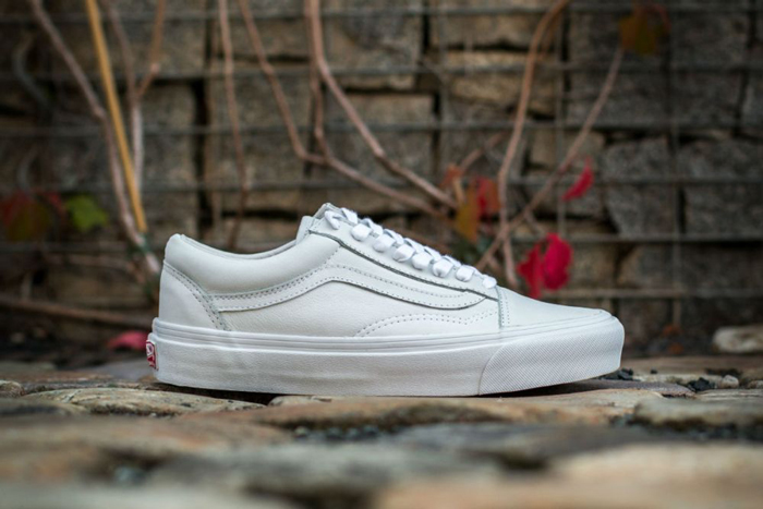 Khai phá những thiết kế giày Vans Old Skool full trắng cực phong cách 