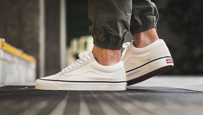 Thêm một đôi giày vans old skool trắng khiến mọi tín đồ đều “fall in love”