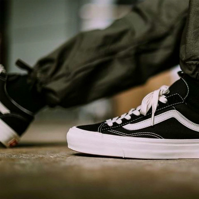Giày Vans có êm không? Những điều bạn cần biết khi diện giày 