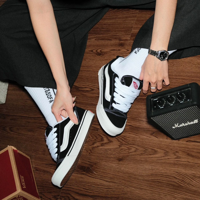 Giày Vans lưỡi gà to có phù hợp với bạn? Cùng tìm hiểu ngay