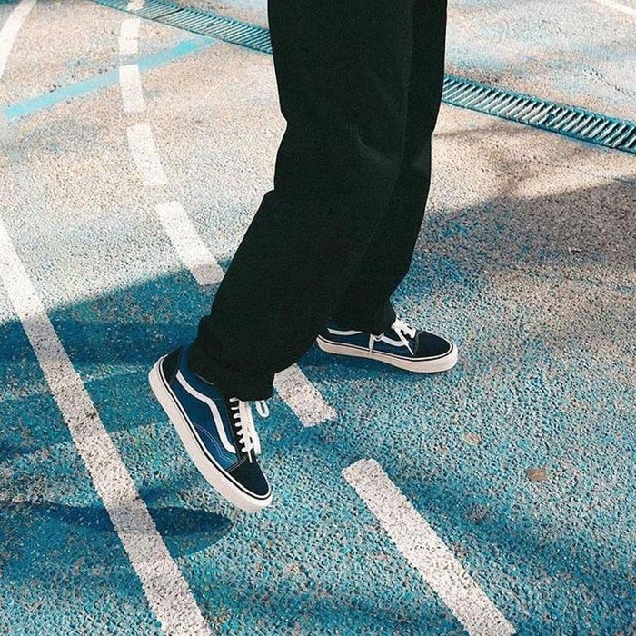 Những mẫu giày Vans nam xanh navy được ưa chuộng nhất hiện nay