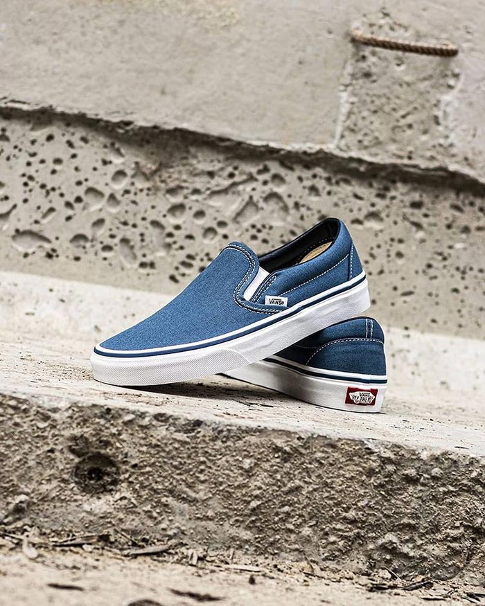 Những mẫu giày Vans nam xanh navy được ưa chuộng nhất hiện nay