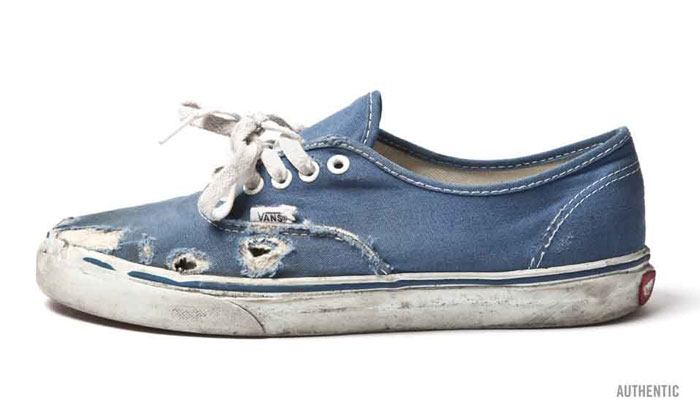 Tips “chữa trị” cho những đôi giày Vans rách một cách sáng tạo