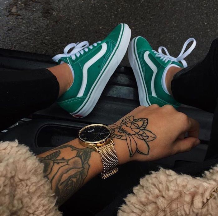 Thoát ra khỏi vùng an toàn với giày Vans xanh lá cây