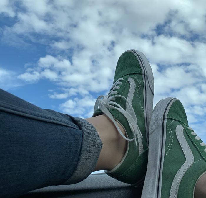 Thoát ra khỏi vùng an toàn với giày Vans xanh lá cây