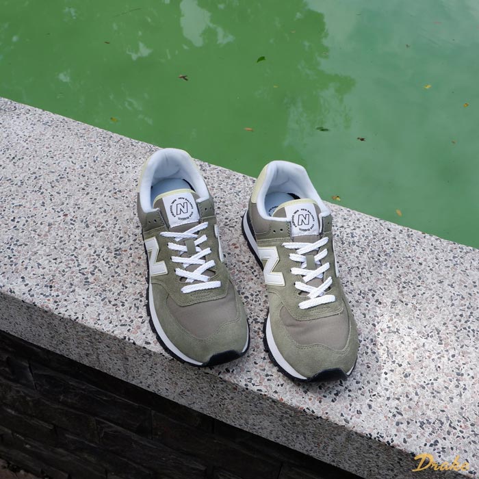 Giày New Balance màu xanh lá - Chinh phục sneakerhead với sắc màu nổi bật