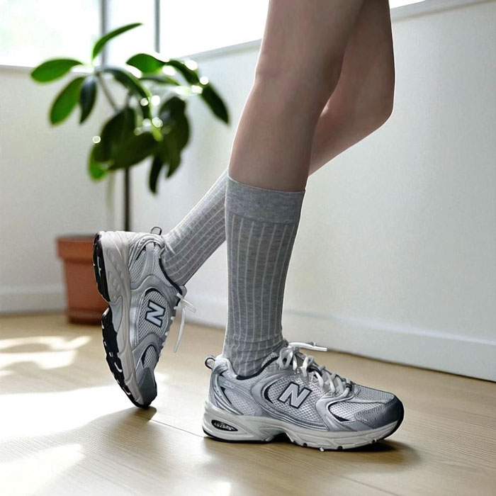 Giày New Balance 530 làm nên chất riêng trong thế giới Sneaker