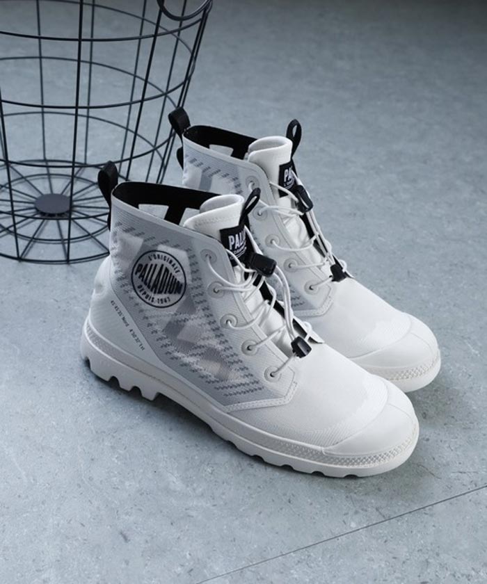 Giày Palladium Pampa Lite Travel VT - Khám phá chất outdoor qua gam trắng tinh khôi 