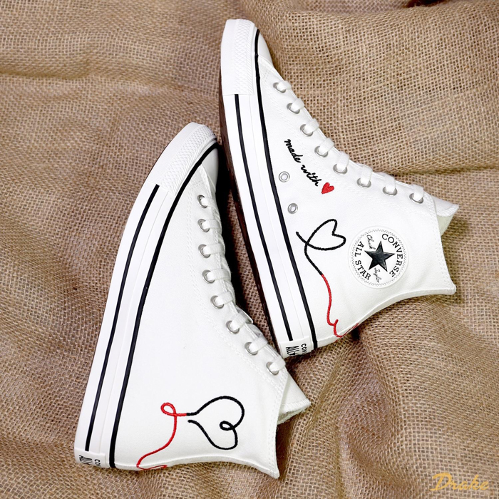 Cập nhật những mẫu giày sneaker trắng Converse All Star hợp thời nhất