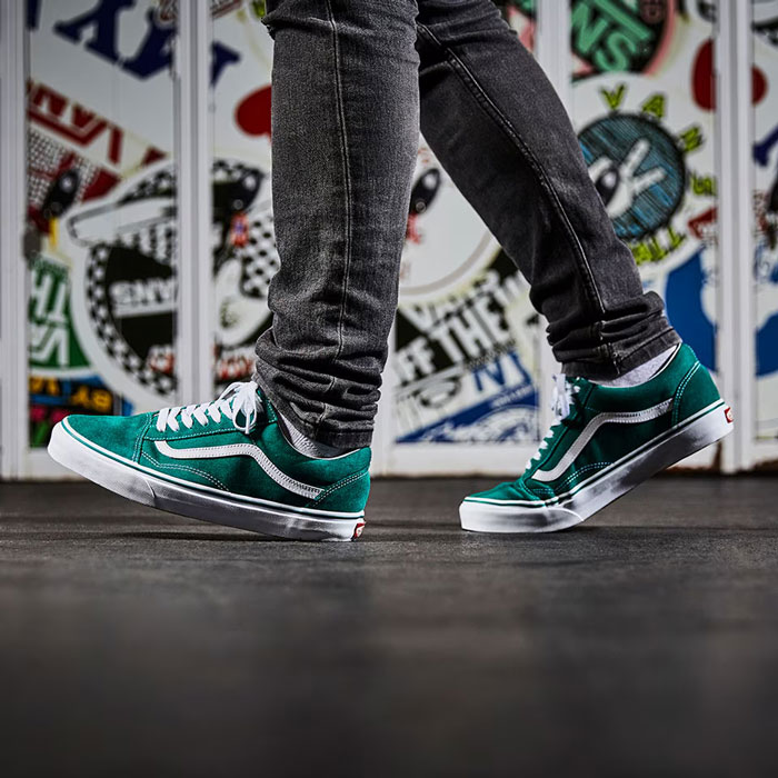 Sành điệu hơn mỗi ngày với giày Vans Old Skool xanh lá