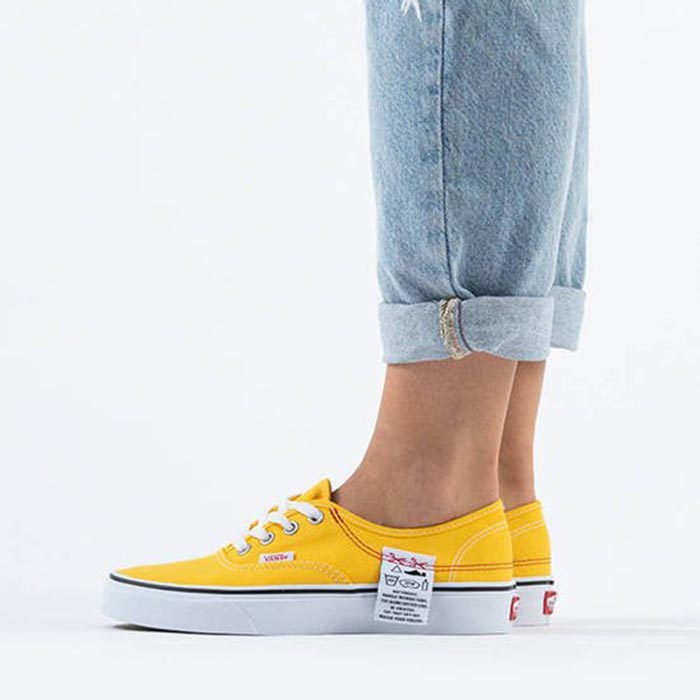 UNDERTHEFOOT STORE | Chuyên giày Converse, Vans Bình Dương