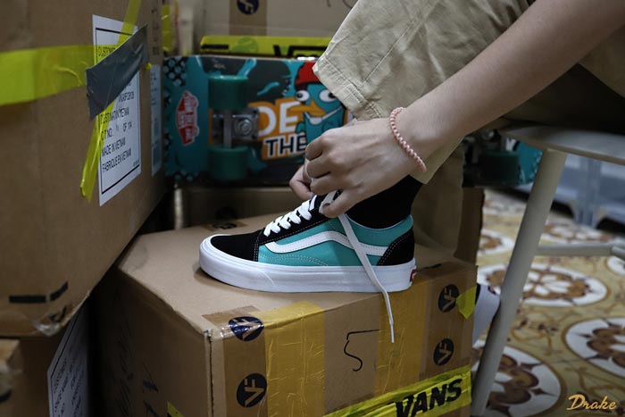 Dẫn đầu xu hướng với những đôi giày Vans nam màu xanh lá thời thượng