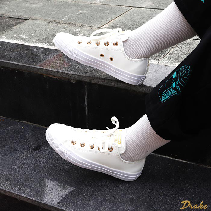 Sức hút của loạt giày Converse nữ đẹp khiến các nàng không thể chối từ