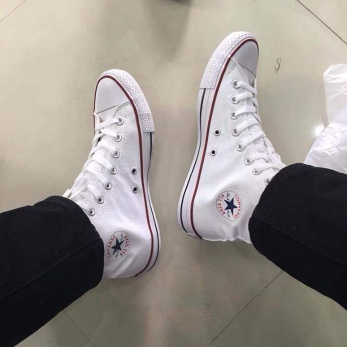 Những mẫu giày Converse nam trắng khẳng định phong cách cho phái mạnh