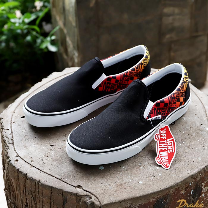 Chất nam tính cuộn trào trong thiết kế của những mẫu giày Vans đẹp cho nam