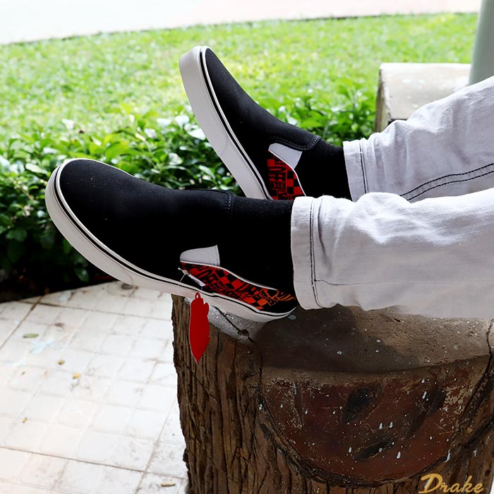 Chất nam tính cuộn trào trong thiết kế của những mẫu giày Vans đẹp cho nam