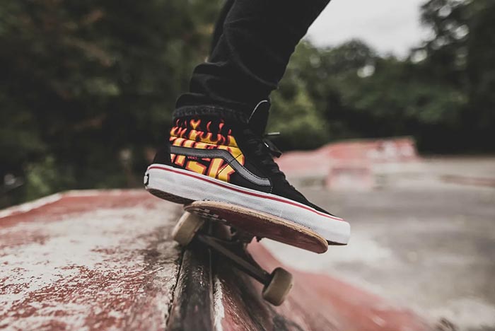 Khám phá bí mật của những đôi giày Vans cao cổ đen