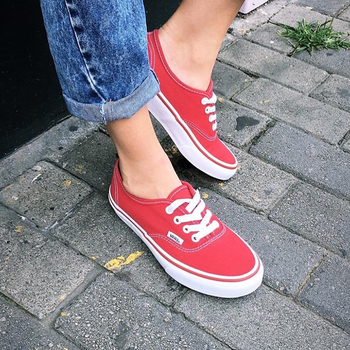 Tham khảo một số phong cách Mix&match cùng giày Vans Classic Authentic