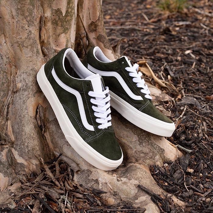 Không chỉ là sneakers, giày Vans Old Skool Pig Suede còn đa năng hơn thế