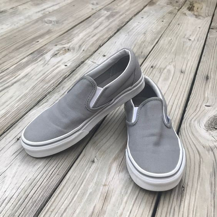 Nhanh tay sắm ngay những đôi giày Vans xám đẹp ngất ngây