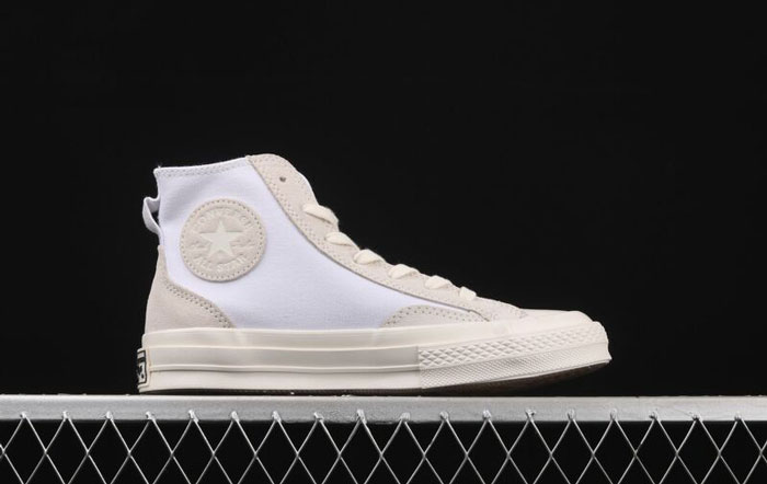 Giải mã những đôi giày Converse cổ cao hai màu độc đáo