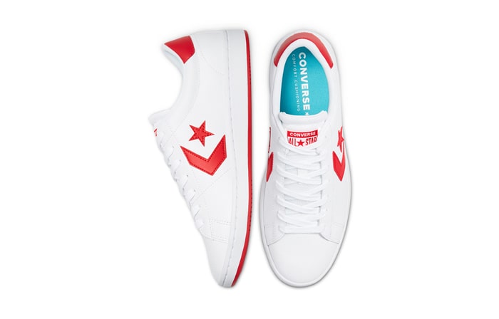 Tỏa sáng với những đôi giày cổ thấp Converse mùa hè này