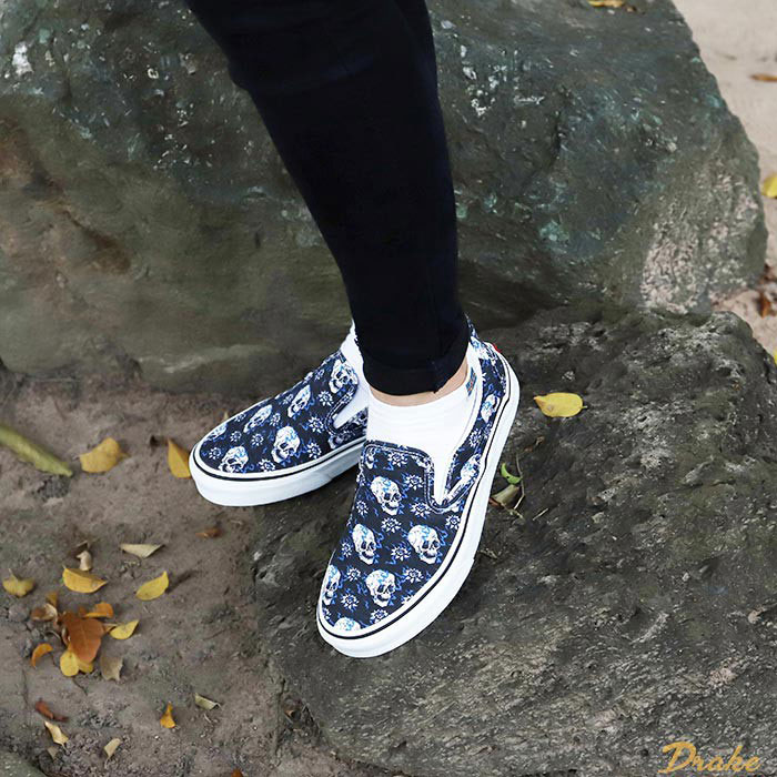 Các đôi giày lười nam Vans Classic Slip On giúp bạn trở nên phá cách hơn