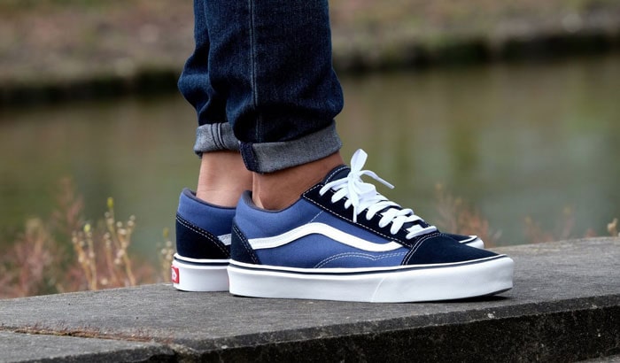 Hô biến tủ đồ trở nên phong cách hơn giày Vans nam Old Skool