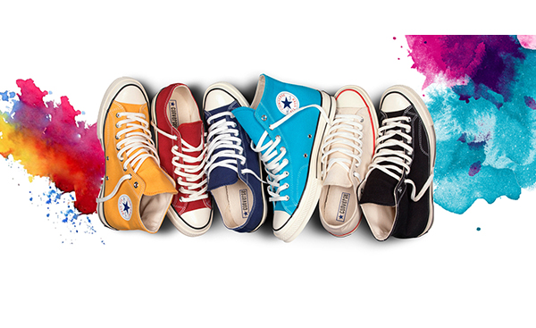 Với mẫu giày Converse đẹp, bạn không chỉ được thỏa sức phối đồ mỗi ngày mà còn cảm nhận được thế giới thời trang độc đáo và đầy phong cách. Hãy đến với chúng tôi để chọn lựa được những đôi giày Converse đẹp phù hợp nhất với phong cách của mình.