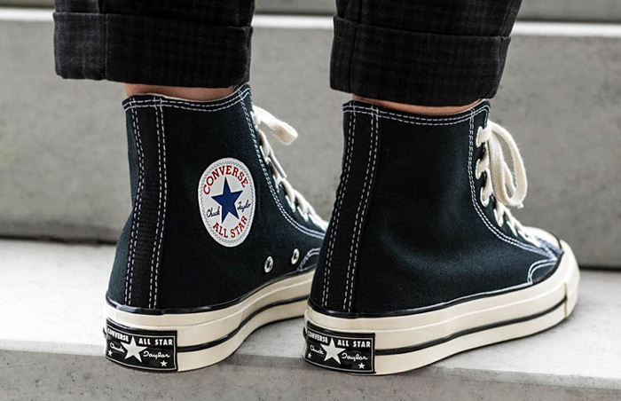 Khám phá kho tàng thiết kế các dòng giày Converse hơn 100 năm qua