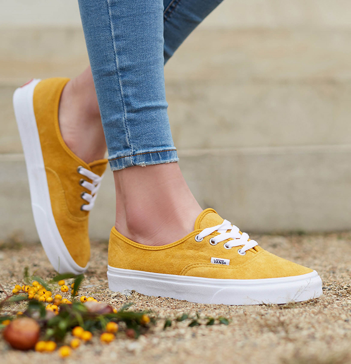 Điểm danh top 5 đôi giày Vans Authentic hot nhất hiện nay