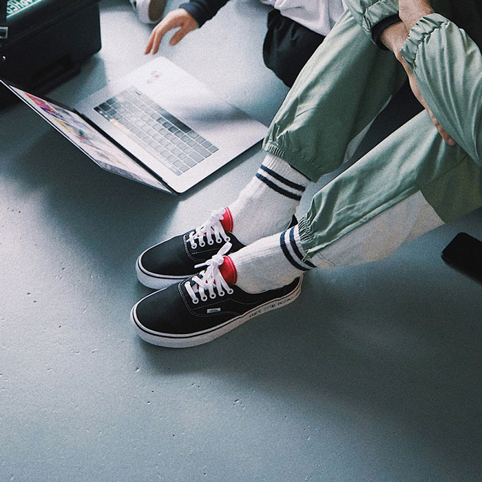 Giày Vans Era classic black white - Đôi giày chân ái cho mọi outfit