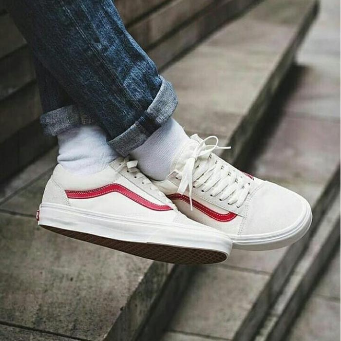 Xây dựng cá tính riêng cùng giày Vans Old Skool màu đỏ