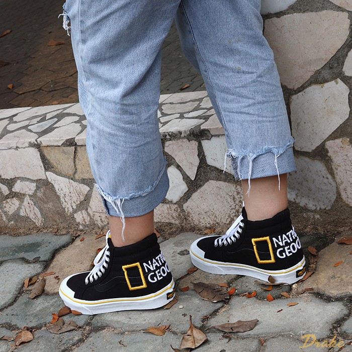 Bứt phá mọi giới hạn thời trang cùng giày Vans SK8-Hi