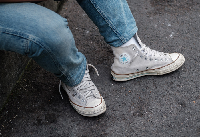 7 cách xử lý mùi hôi và làm sạch giày Converse dễ dàng