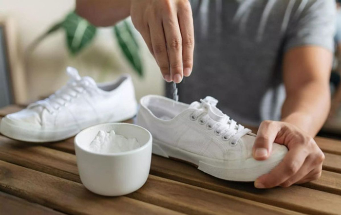 7 cách xử lý mùi hôi và làm sạch giày Converse dễ dàng