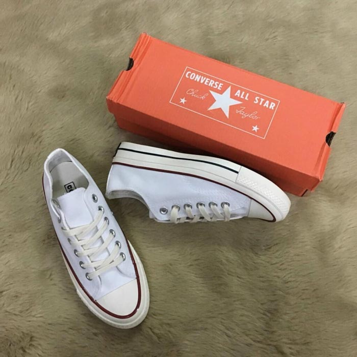 Làm sao để biết giày Converse chính hãng chính xác nhất?