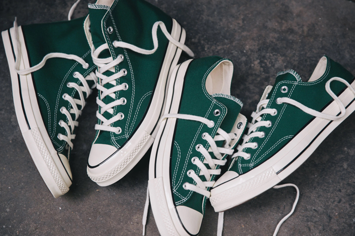 Tiện ích đặc biệt đằng sau miếng lót giày Converse 1970s