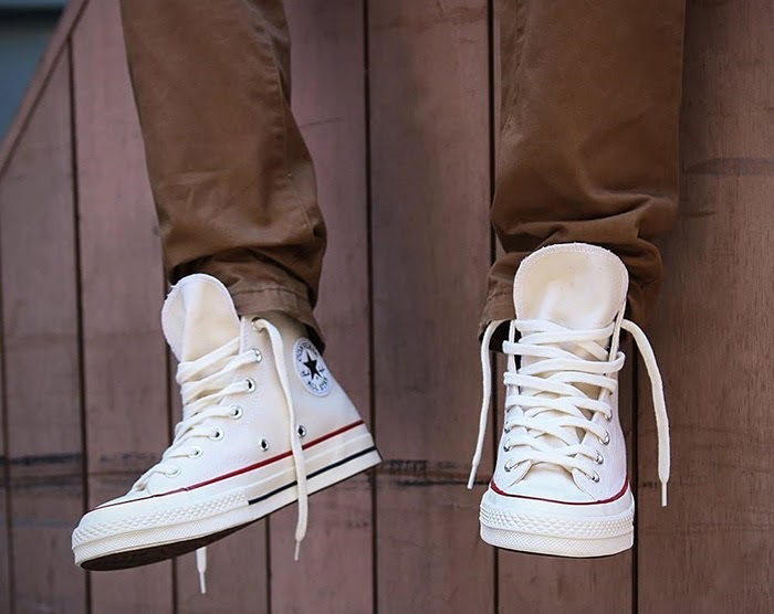 Tiện ích đặc biệt đằng sau miếng lót giày Converse 1970s